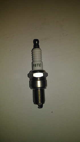 												Свеча зажигания бензинового двигателя GX120/160/390/420/440/460/Spark plug SB 2500E,F6TC																								