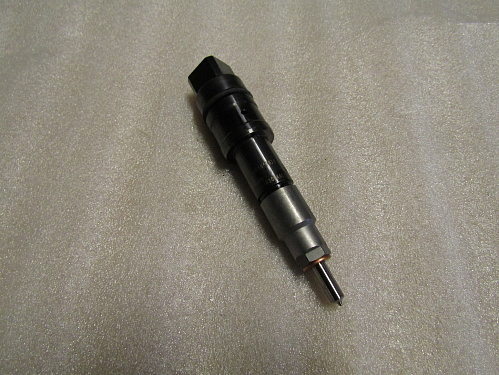 Форсунка топливная/Fuel Injector (612700090016) - 1 Форсунка топливная/Fuel Injector (612700090016) - 1